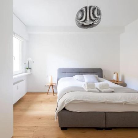 Wonderful Two Bedroom Apartment At Limpertsberg With Parking, Near Tram Luxembourg By Eksteriør billede